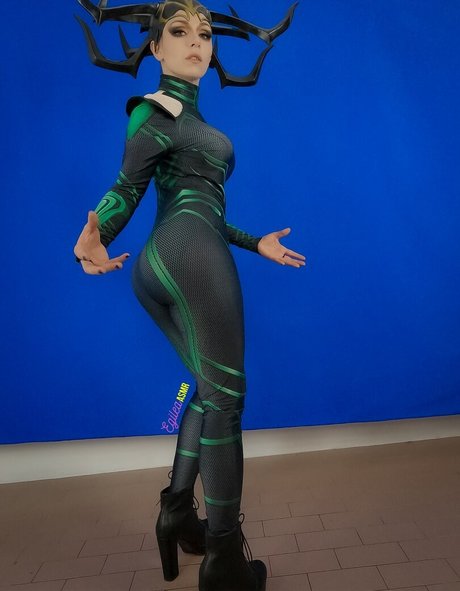 Egilea ASMR model naked gallery