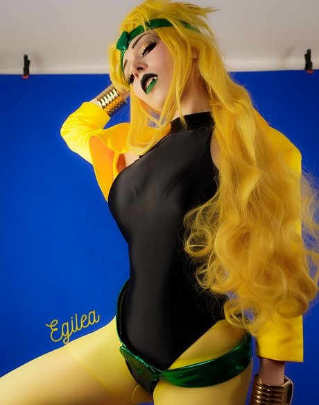 Egilea ASMR pretty model picture