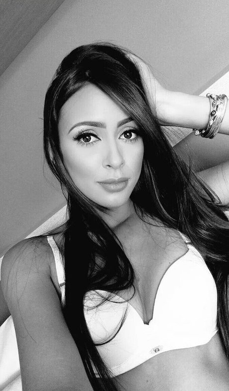 Caro Ortiz star naked galleries