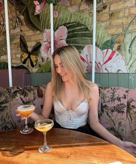 mature wife onlyfans sex images