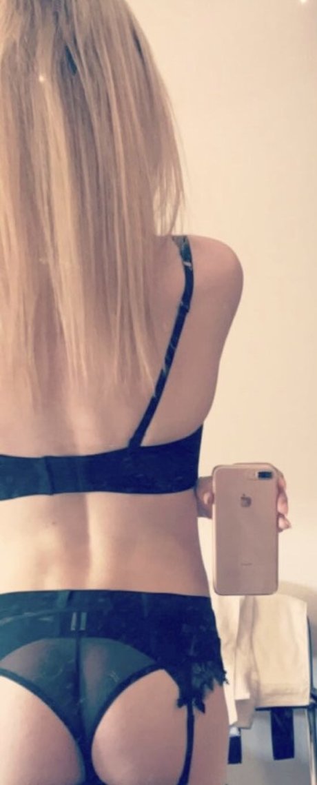 Julie Prim sexy star picture