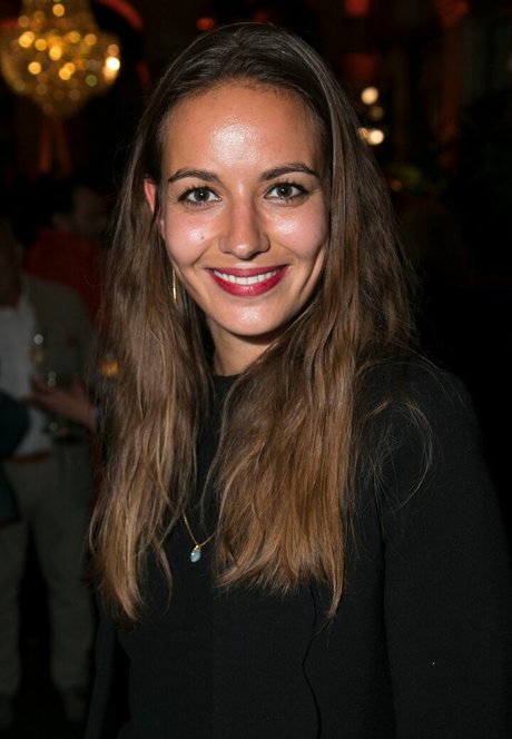 Antonia Desplat model sexy galleries