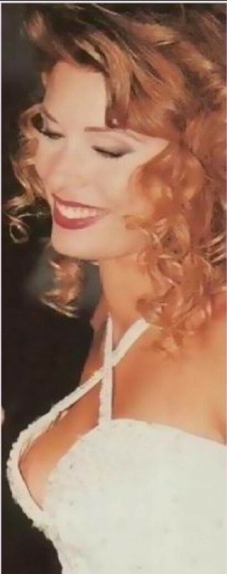 Eleni Menegaki hd pornstar picture