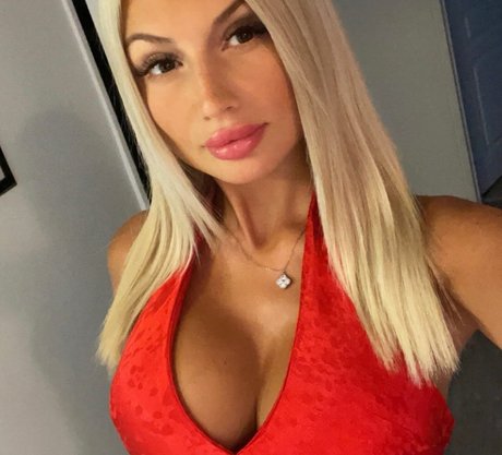 Leakrrs free model pics