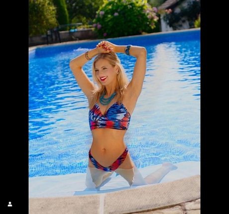 sexyhotbabe model adult gallery