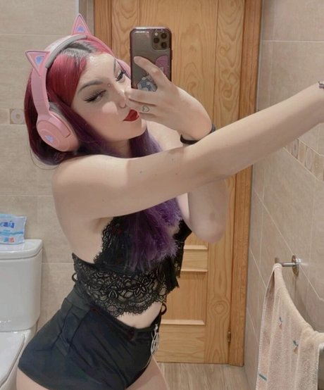 Draculonaa hot pornstar image