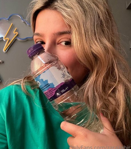 Zara Zahir naked pornstar gallery