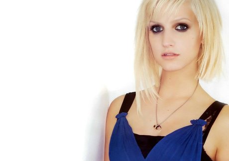 Ashlee Nicole Simpson model beautiful picture