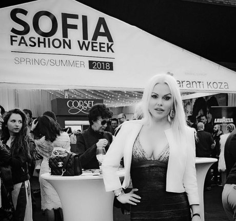 Asdis Ran model erotic archive