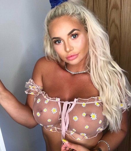 Pocket Rocket Meg perfect star gallery