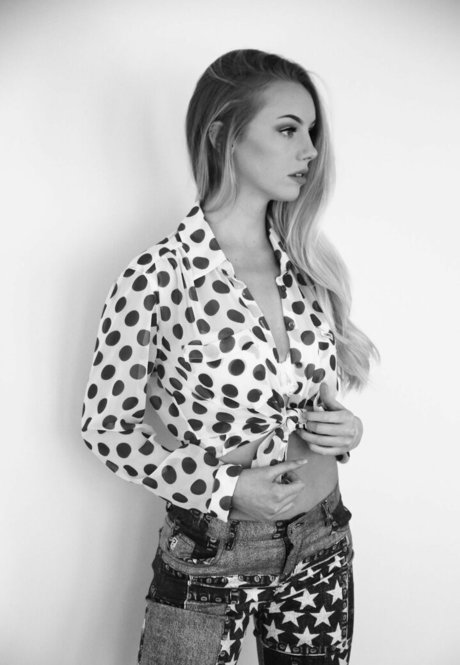 hot mature onlyfans art xxx picture