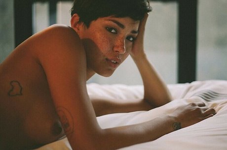 shemale fucks girl onlyfans exclusive img