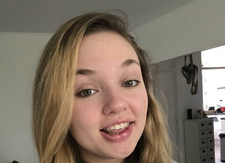 Cheyenne1607 pornstar exclusive image