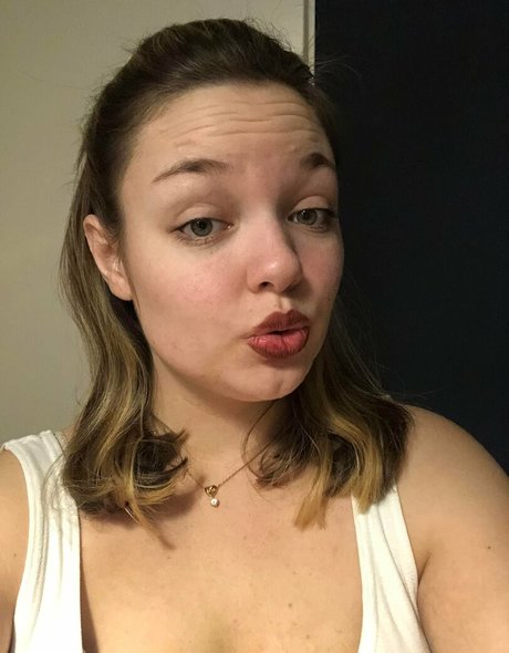 Cheyenne1607 sexy actress images