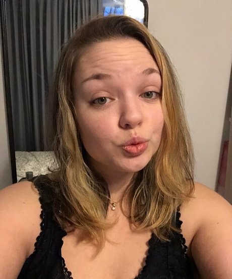 Cheyenne1607 beautiful actress gallery