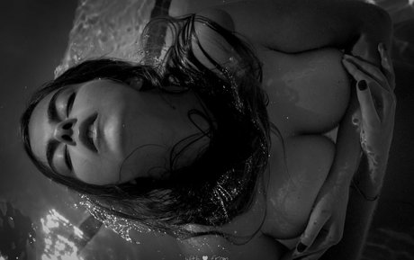 Alina Aliluykina nude star galleries