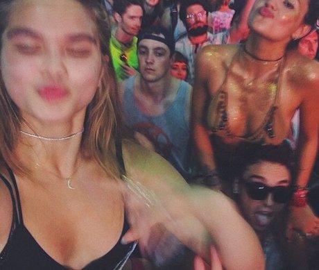 Amber Dawn Frank model pornographic archive