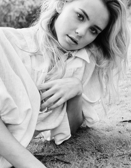 Amber Davis pornstar art archive