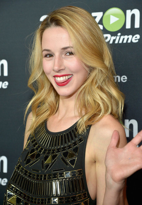 Alona Tal nice actress pics