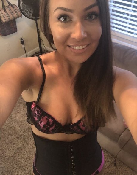 Nichole Harrison porn star pic