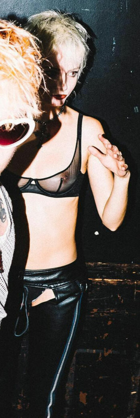 Milkie Way erotic actress images