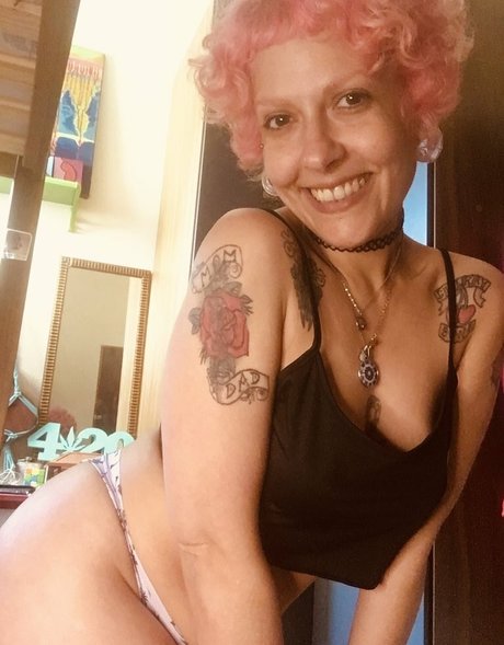 Marilou Moreira pornstar erotic pic