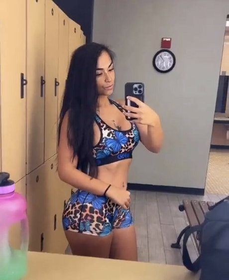 Letty g pretty pornstar gallery