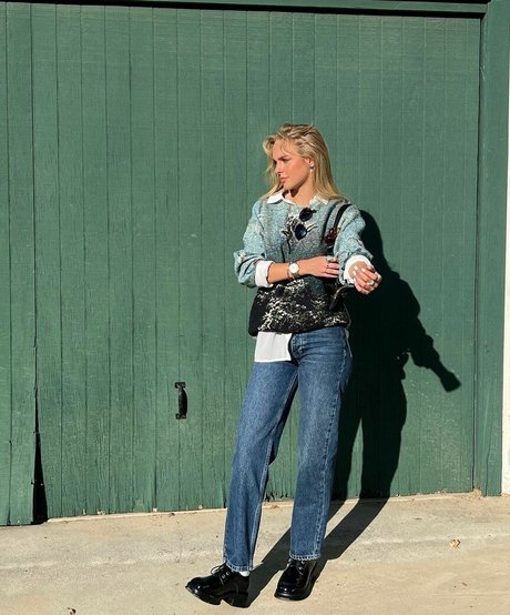 lesbian massage onlyfans exclusive image