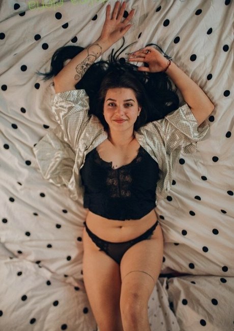 madalina elena pornographic model img