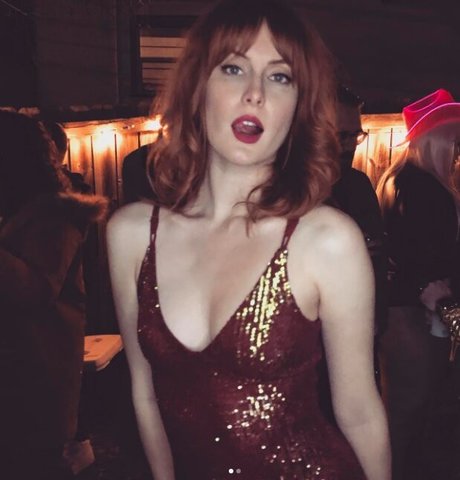 Erine Redhead_ star xxx image