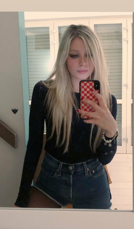 Maddie lena pornstar exclusive picture