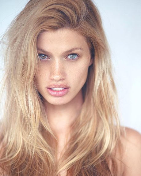 Maggie Rawlins pornstar adult pic