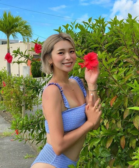 Hitomi 01270 beautiful model images