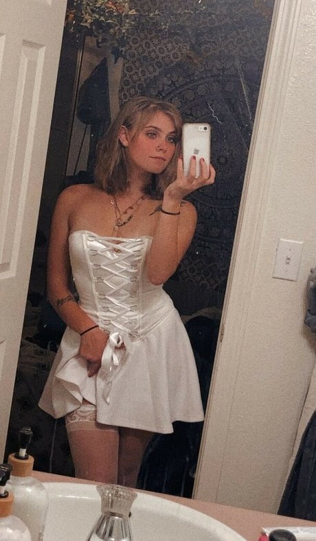 Lydia Anderson hot model galleries