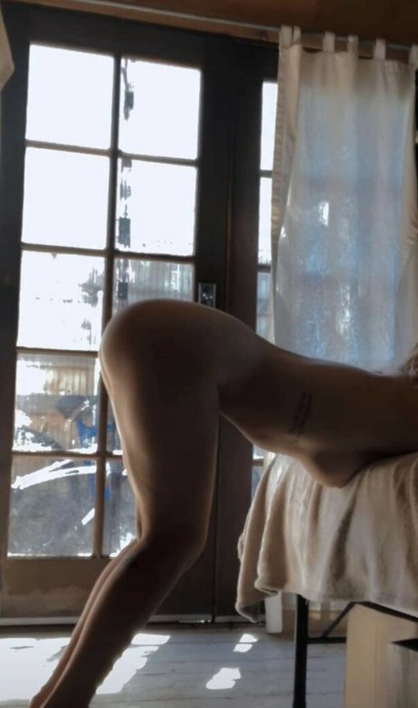 Lydia Anderson free star archive