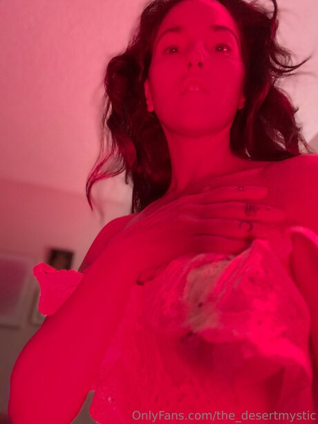 the desertmystic hd actress picture