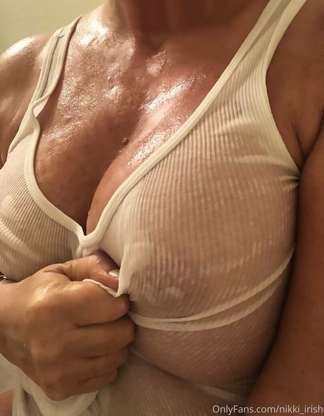 Nikki Irish nude actress pictures
