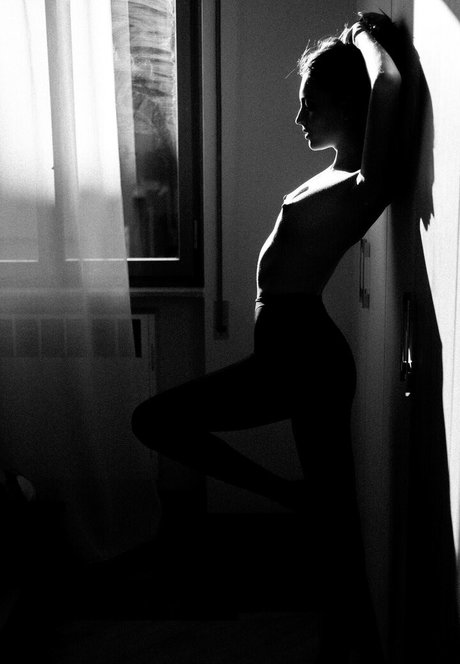 Erika Albonetti model best archive