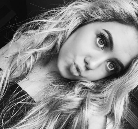 Taylor McCarthy model free img