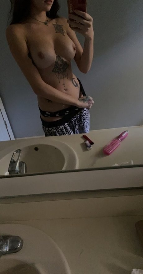 Stoner girl305 best actress galleries