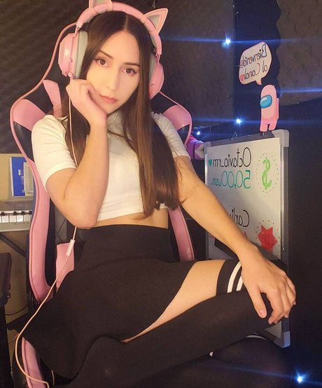 Seshany porn actress gallery