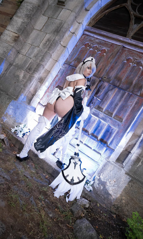 Christine Usi model high quality photos