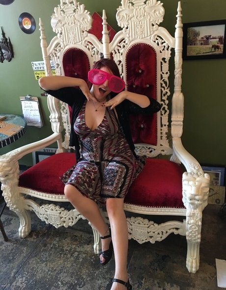 NixiePixel adult actress archive