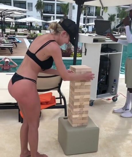 hairy pregnant onlyfans sexy naked photo