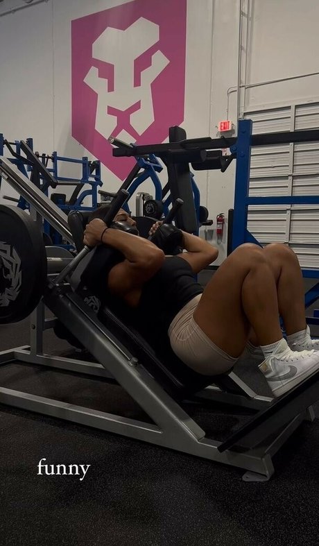 JourdanNicole hot model galleries