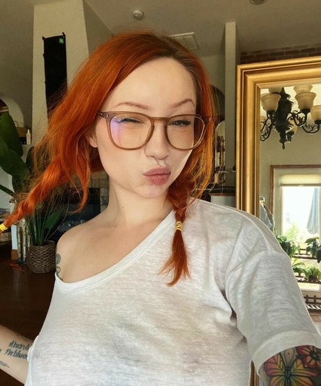 Bae Suicide nudes actress photo