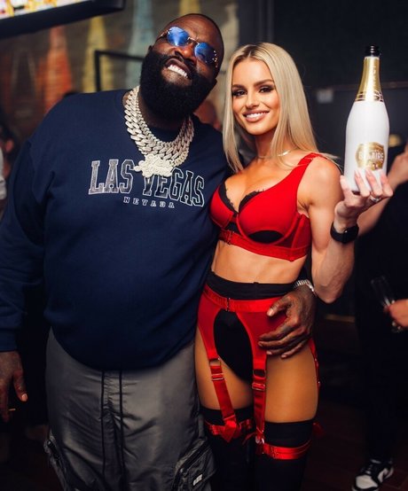 skylartalley12 star top gallery