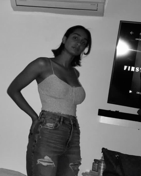 Santaread pornstar pics