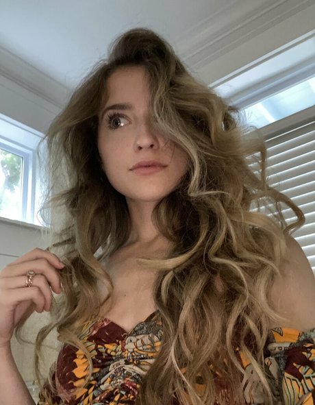 RyyFyy porn model gallery