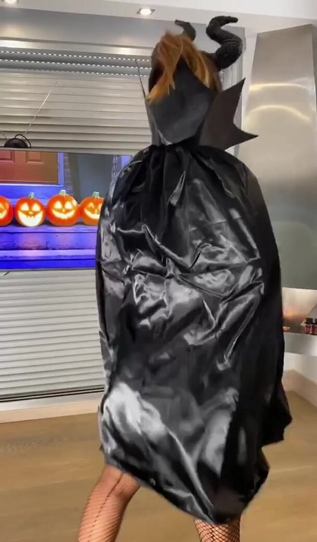 waitress onlyfans porno images